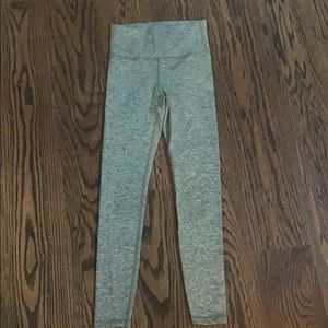 high waisted ivivva leggings (great condition)